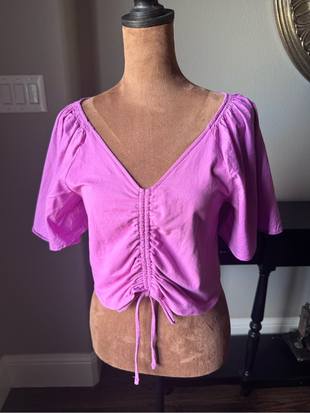 MAEVE Anthropologie Purple Ruched Crop Top | Cinched Front Flutter Sleeve Medium
